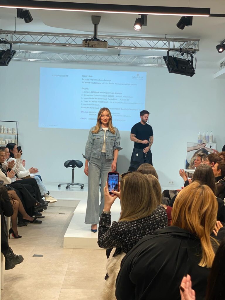 de7a17c3-0ea8-4b1b-82c7-a58d8a2597bb