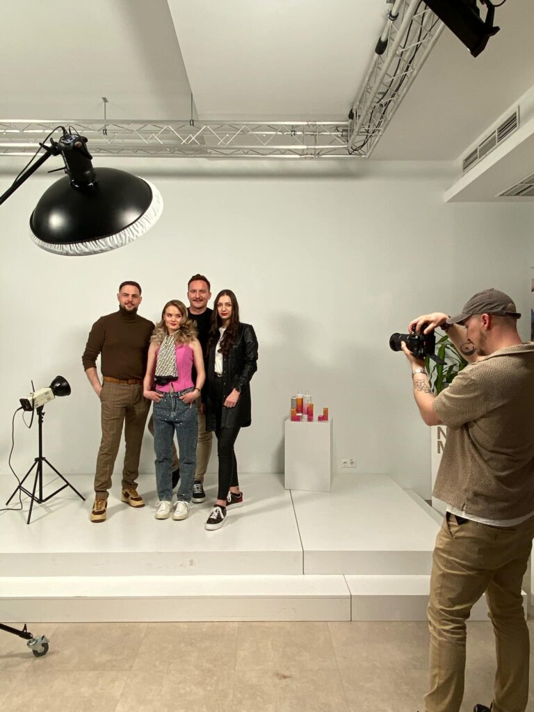 b566d884-43e2-40ce-acd9-048739595b84