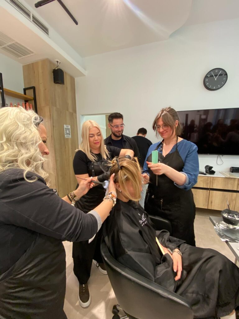 e3dfd317-57da-4e2c-bf4c-34d8a8ee9f59